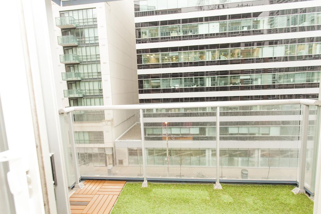 Red Maple Suites - Icon Toronto Zimmer foto
